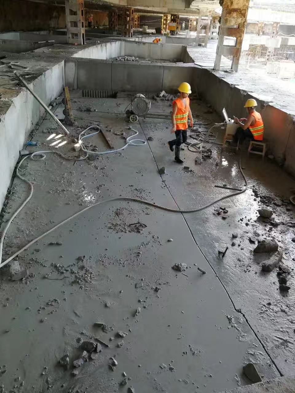 大理軌道梁拆除切割費(fèi)用